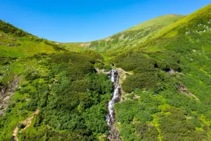Говерлянський водоспад — перлина Чорногори