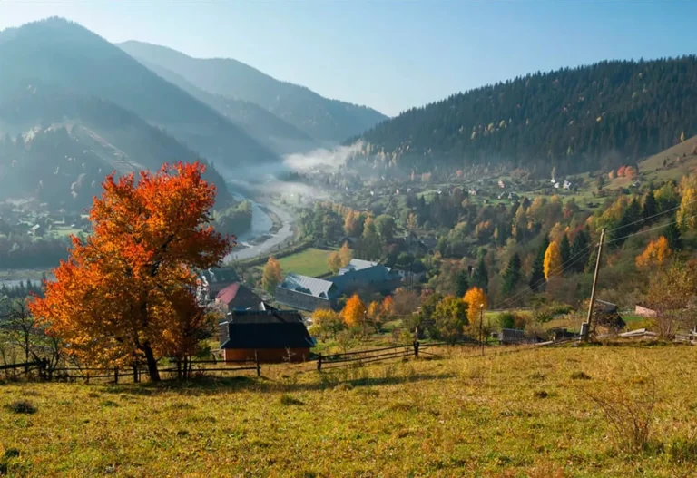 Рунгури: серце гуцульських Карпат, де історія дихає в кожному кутку