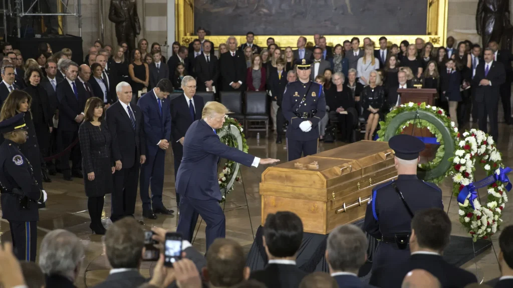 Трамп: Немає ознак злочину в смерті Ліндсі Грема