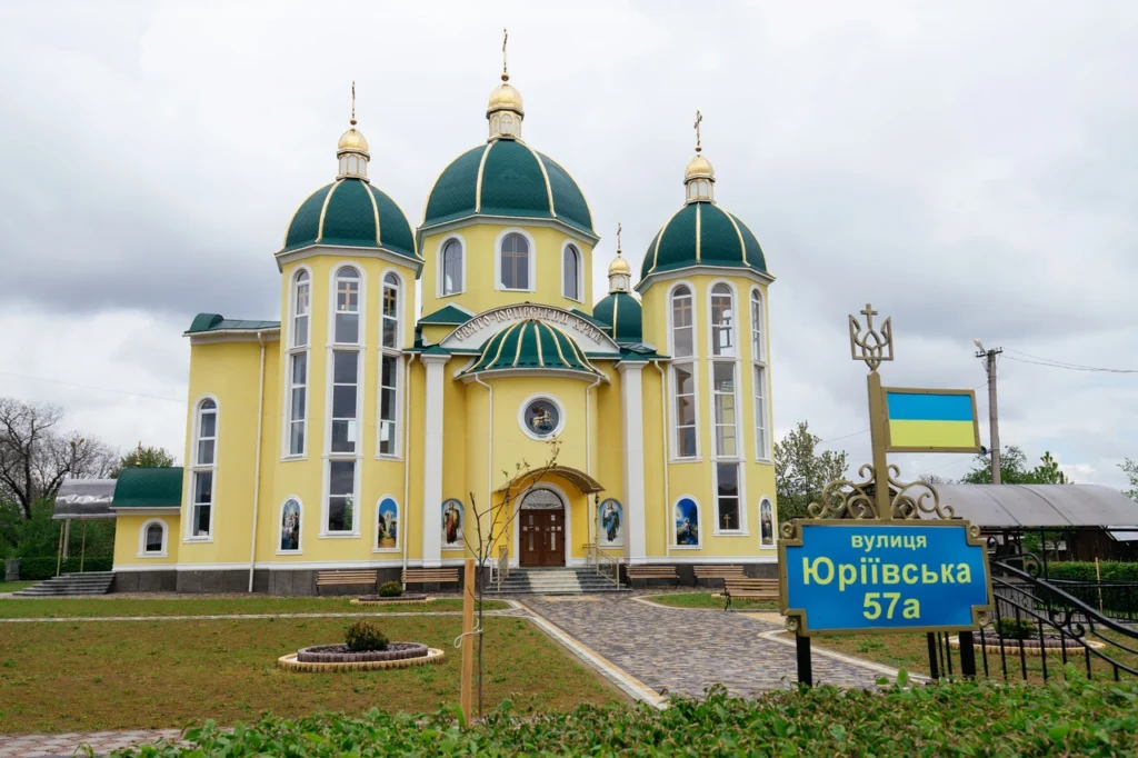 Берегомет Вижницький район: серце Буковинських Карпат між річкою Сірет і горою Стіжок